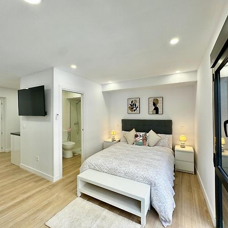 Amazing Seaside Studio By Eaw Homes Marbella Kültér fotó
