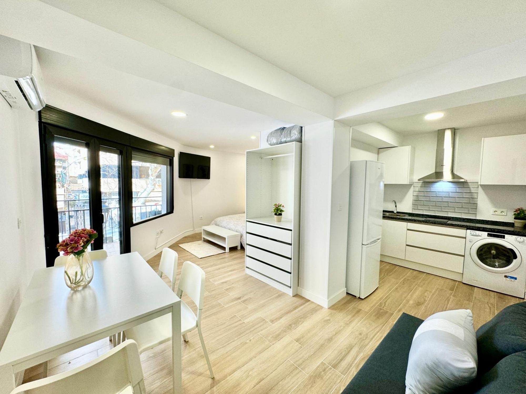 Amazing Seaside Studio By Eaw Homes Marbella Kültér fotó